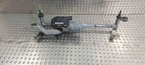 Volkswagen Golf VII Front wiper linkage and motor 5G1955023C 5G1955119A