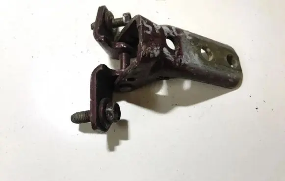 Mitsubishi Space Wagon Front door upper hinge