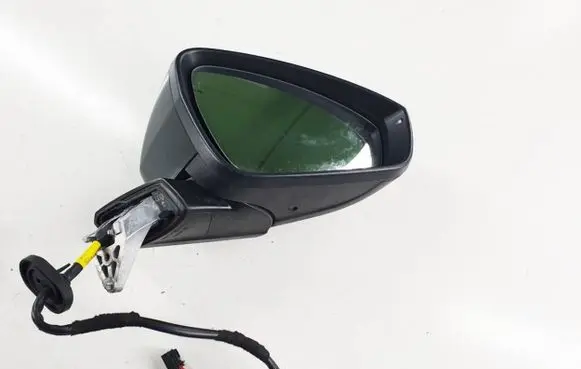 Audi Q4 Sportback e-tron Front door electric wing mirror 