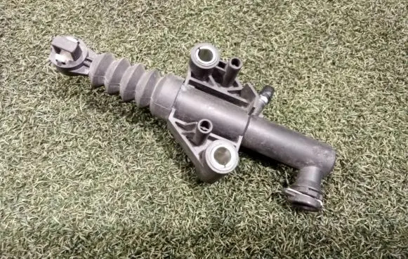 Clutch master cylinder