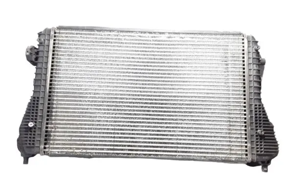 Volkswagen Golf V Intercooler radiator 1K0145803