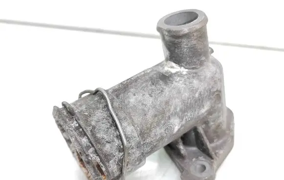 Mercedes-Benz S W221 Engine coolant pipe/hose