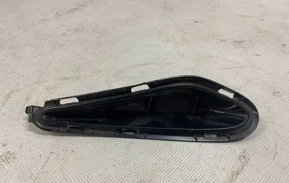 BMW 8 G15 Rear bumper trim bar molding 8075250 51128075250