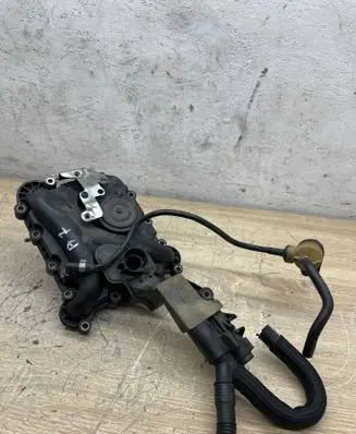 Audi A7 S7 4G Breather valve 06E103547