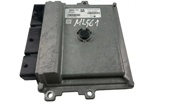Renault Clio IV Engine control unit/module 237102706R 237102928R
