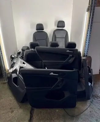 Volkswagen Tiguan Allspace Interior set 4M0959339B
