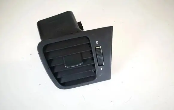 Subaru Legacy Dash center air vent grill