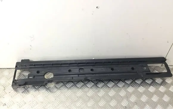 Porsche Cayenne (92A) Other trunk/boot trim element 7P0863600A