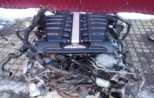Bentley Flying Spur Engine