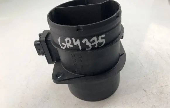 Volkswagen Tiguan Mass air flow meter 03L906461A