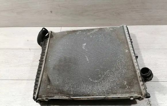 Porsche Panamera (971) Coolant radiator 992121251