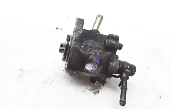 Toyota Avensis T250 Vacuum pump 2930027020