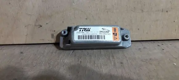 Jaguar XJ X308 Airbag deployment crash/impact sensor HNC9667AD 200794101