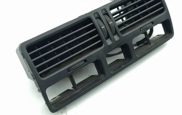 Volkswagen Bora Dash center air vent grill 1J0815735 1J0815736