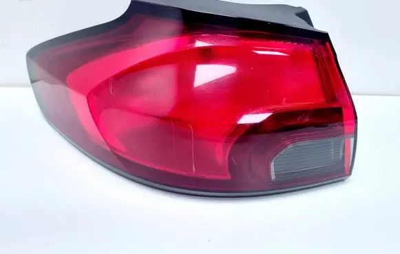 Rear/tail lights
