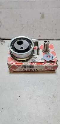 Audi A4 S4 B5 8D Generator/alternator belt tensioner 06B109243B 18554