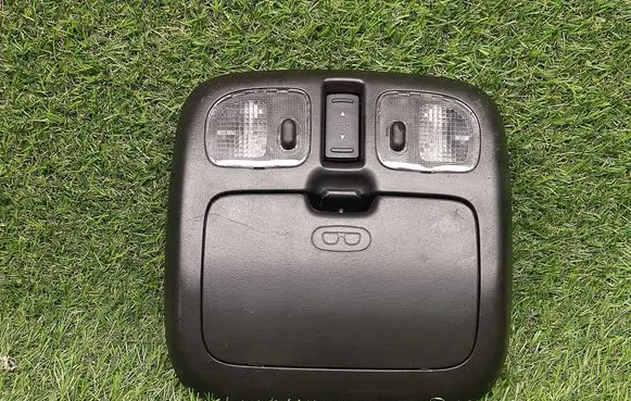 Ford Escape Front seat light 9L8478519A58DAW 9L8478519A58