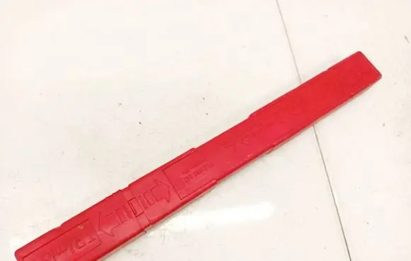 Audi A6 S6 C6 4F Emergency warning sign 7L0860251