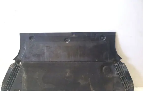 Audi A4 S4 B9 Engine splash shield/under tray 8W0863821B