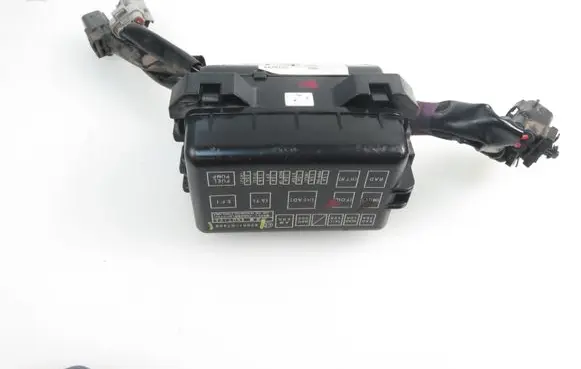 Daihatsu Terios Fuse box set 8266187408