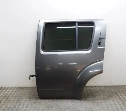 Nissan Pathfinder R51 Rear door 82101EB330