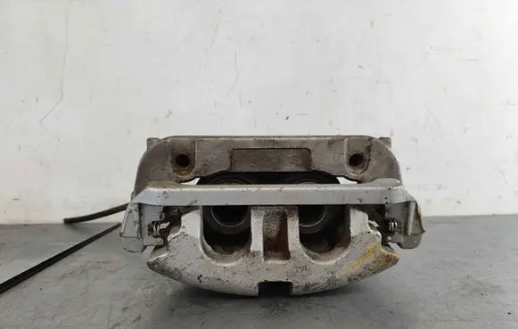 Dodge RAM Rear brake caliper A002U688