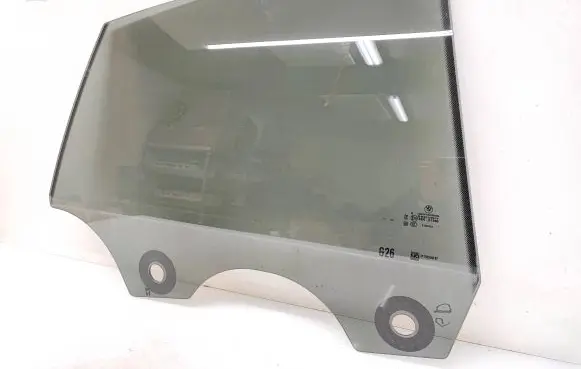 BMW i4 Rear door window glass 7955240 43R01390 E000233