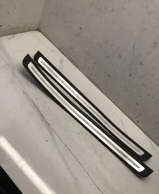 Audi A5 8T 8F Side skirt rear trim 8T0853373