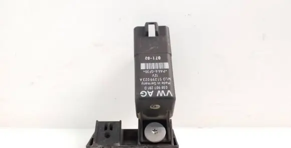 Volkswagen Caddy Glow plug pre-heat relay 038907281D 07103 51299023A