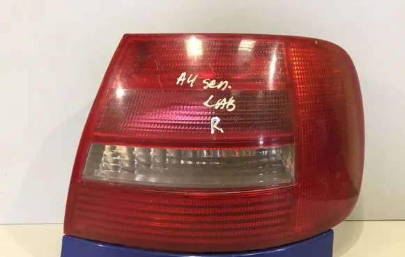 Audi A4 S4 B5 8D Rear/tail lights 289902
