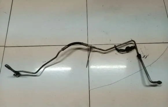 Ford Focus C-MAX Air conditioning (A/C) pipe/hose