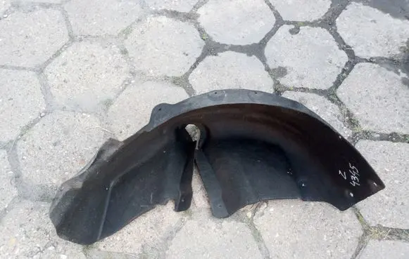 Audi A1 Rear arch fender liner splash guards 8X0810972F