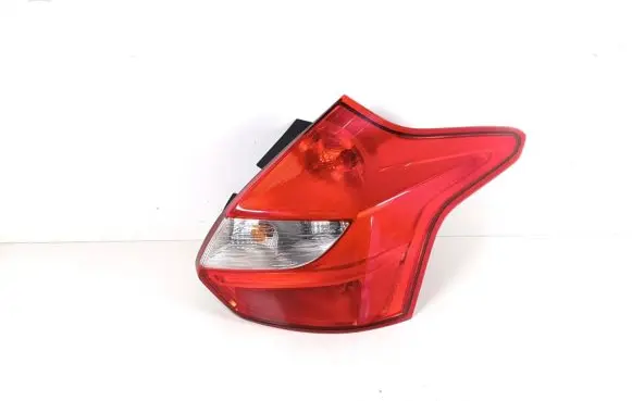 Ford Focus Rear/tail lights BM5113404A