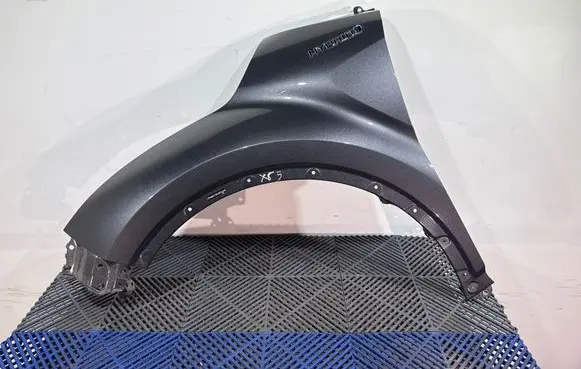 Toyota C-HR I Fender