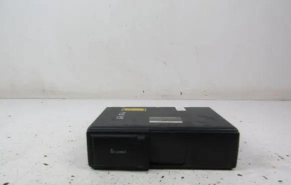 Audi A6 Allroad C5 CD/DVD changer 