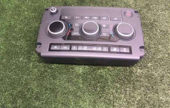 Land Rover Discovery 5 Climate control unit HK7214C533MB