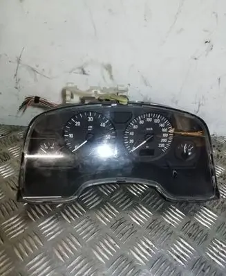 Opel Zafira A Speedometer (instrument cluster) 24461749J