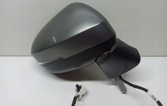 Nissan Qashqai J12 Front door electric wing mirror 