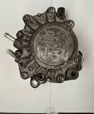 Volkswagen Golf Plus Vacuum pump 03G145209