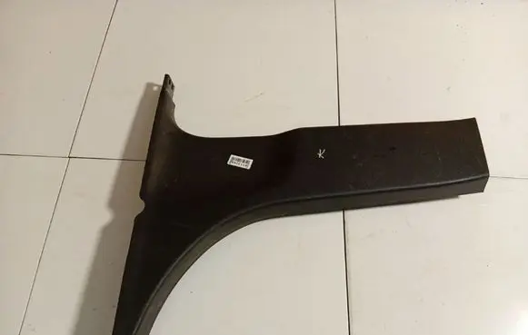 Dodge Journey (B) pillar trim (top) IBE37TRMAB