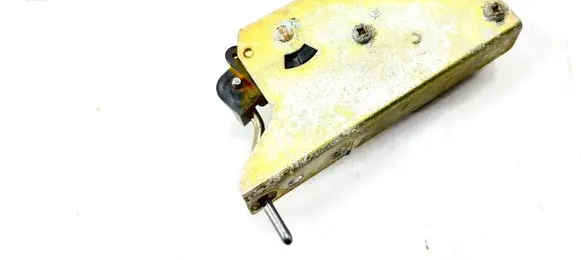 Jaguar XJ X308 Fuel tank cap lock 