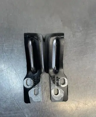 Audi Q5 SQ5 Fender mounting bracket DOAUDIQ5II280A