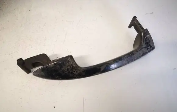 Volkswagen PASSAT B6 Front door exterior handle 3C0837209