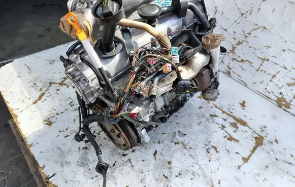 Volkswagen Transporter - Caravelle T5 Engine swap 