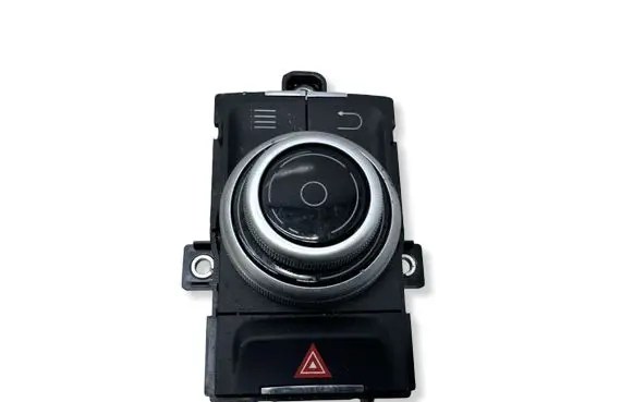 Maserati Levante Head unit multimedia control 670087463 16717118