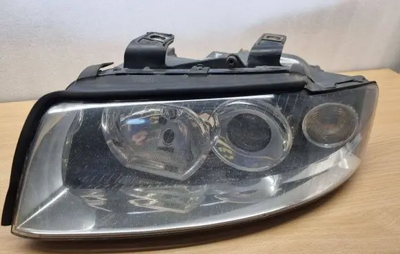 Audi A4 S4 B6 8E 8H Headlight/headlamp 89309150