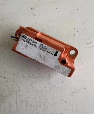Hyundai Santa Fe Airbag deployment crash/impact sensor 9592026000