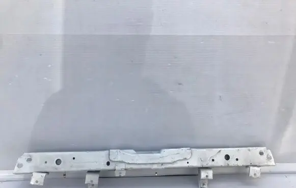 Nissan Qashqai Top upper radiator support slam panel