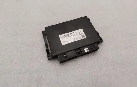 Mercedes-Benz E W238 Engine control unit/module ECU A2139002401