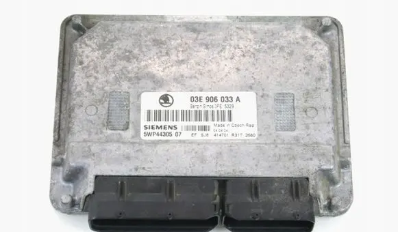 Skoda Fabia Mk1 (6Y) Engine control unit/module 03E906033A
